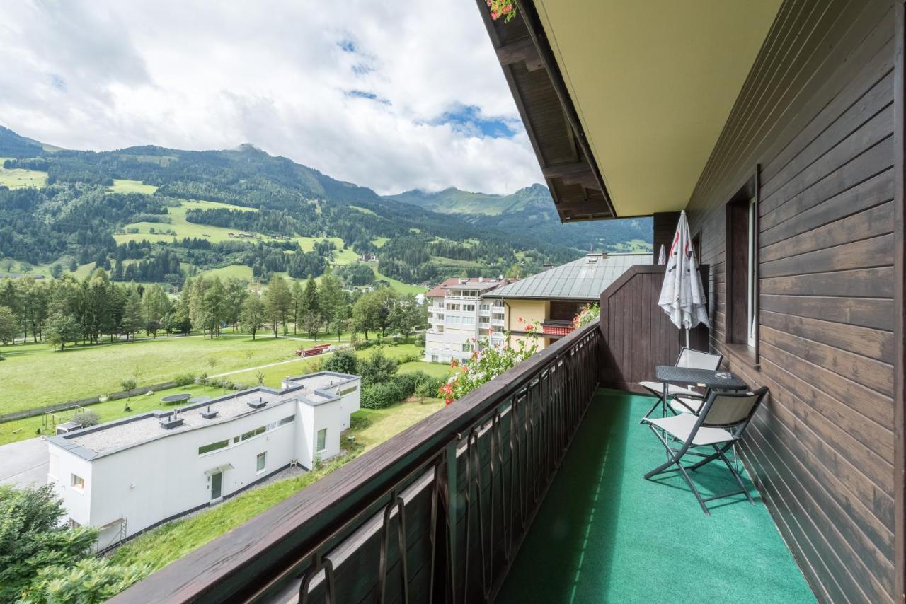 Hotel Germania Gastein - Ganzjaehrig Inklusive Alpentherme Gastein & Sommersaison Inklusive Gasteiner Bergbahnen باد هوفغاستين المظهر الخارجي الصورة