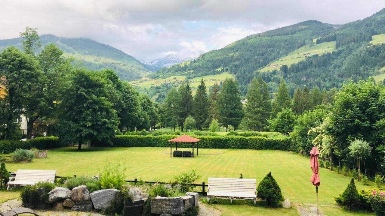 Hotel Germania Gastein - Ganzjaehrig Inklusive Alpentherme Gastein & Sommersaison Inklusive Gasteiner Bergbahnen باد هوفغاستين المظهر الخارجي الصورة